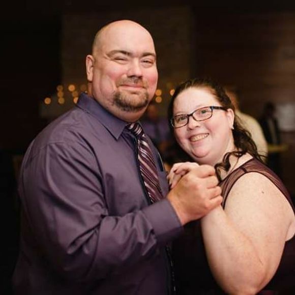 Meet your Posher, Lisa - Picture 1 of 1